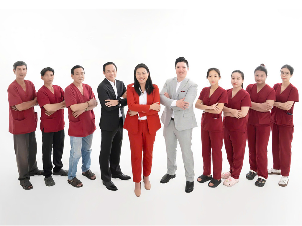 Bộ phận giao nhận Diamond Dental Group